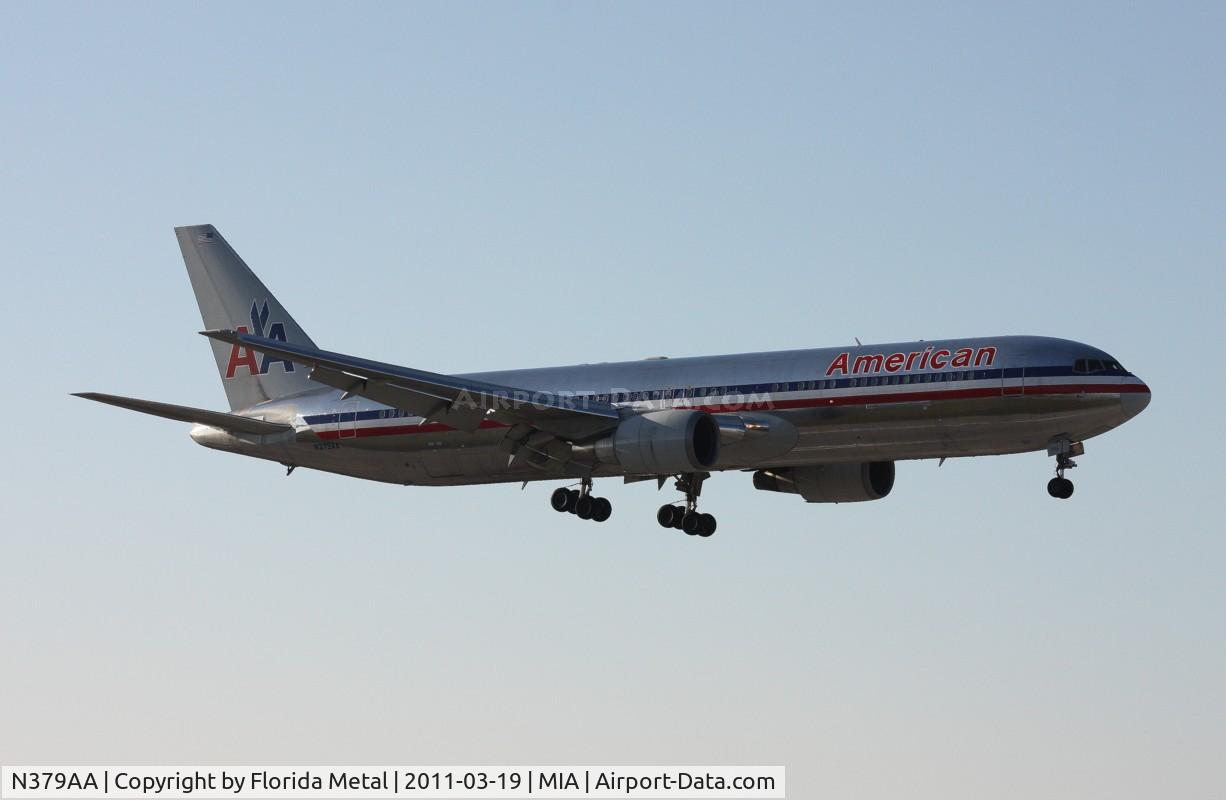 N379AA, 1993 Boeing 767-323/ER C/N 25448, American 767-300