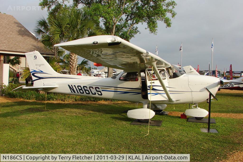 N186CS, Cessna 172S C/N 172S11087, 2011 Sun n Fun Static Display