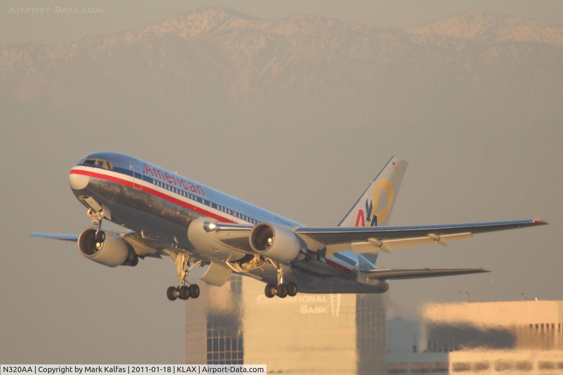 N320AA, 1985 Boeing 767-223 C/N 22321, American Airlines Boeing 767-223 