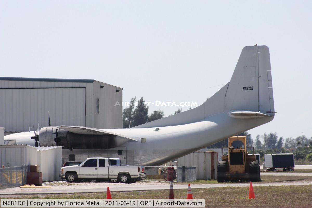N681DG, 1954 Fairchild C-123K (C-123B Provider) C/N 20130, C-123K