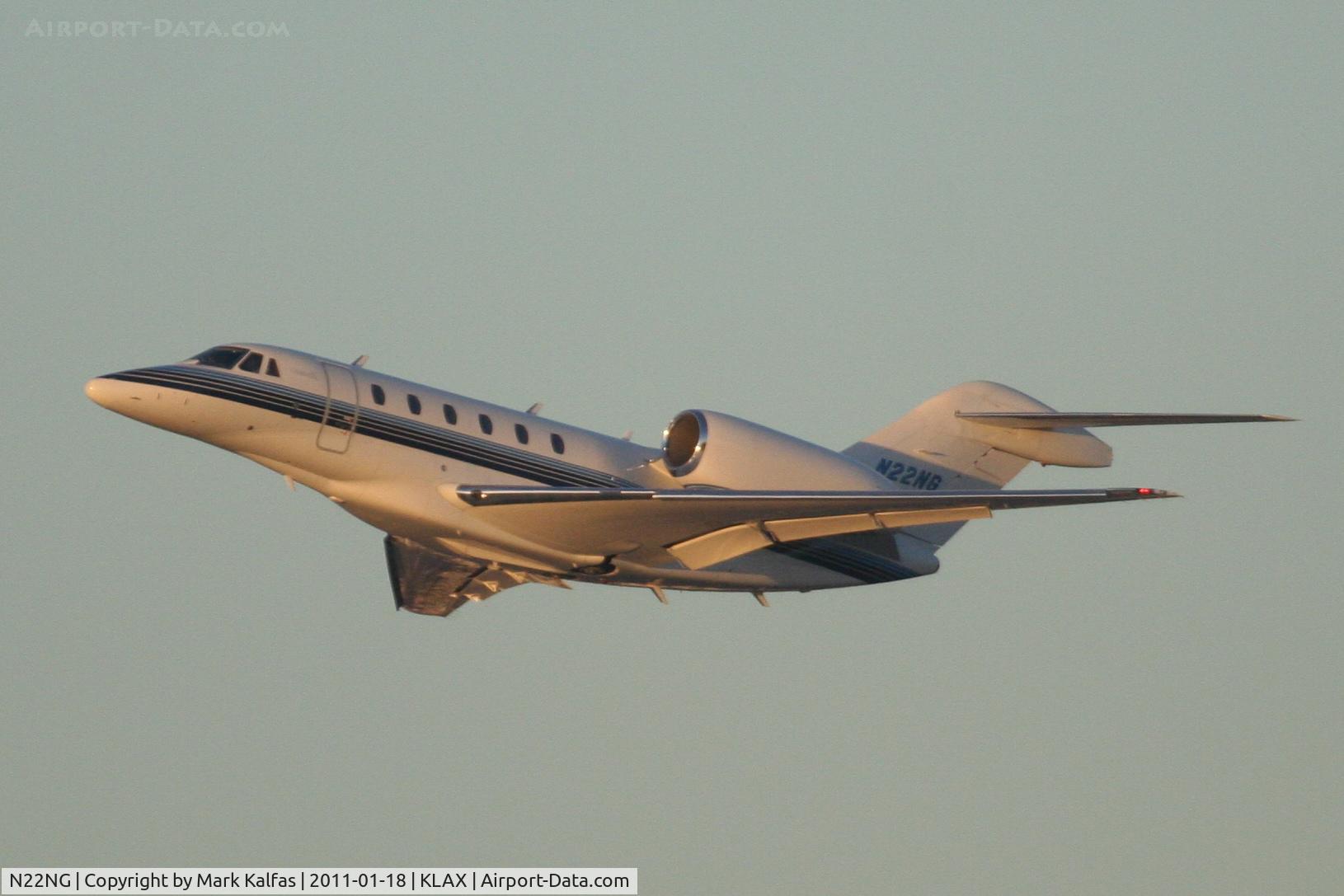 N22NG, 2002 Cessna 750 Citation X C/N 750-0204, Northrop Grumman Cessna Citation X departing RWY 25L KLAX.