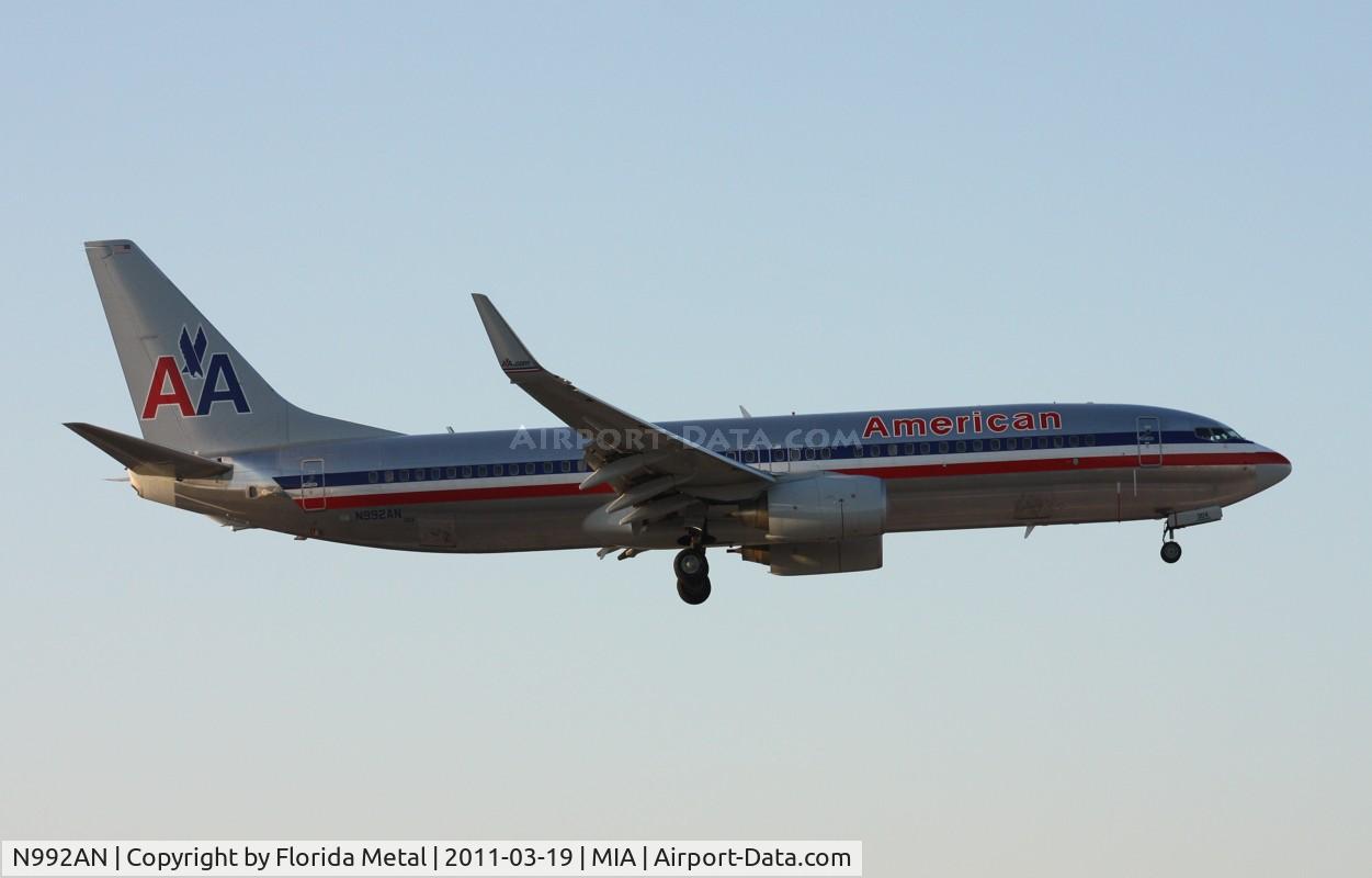 N992AN, 2009 Boeing 737-823 C/N 31071, American 737-800