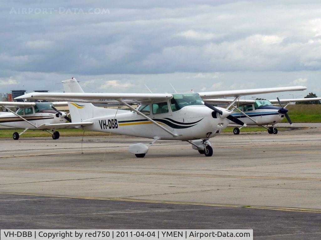 VH-DBB, 1980 Cessna 172N C/N 17273229, Delta Bravo Bravo at Essendon