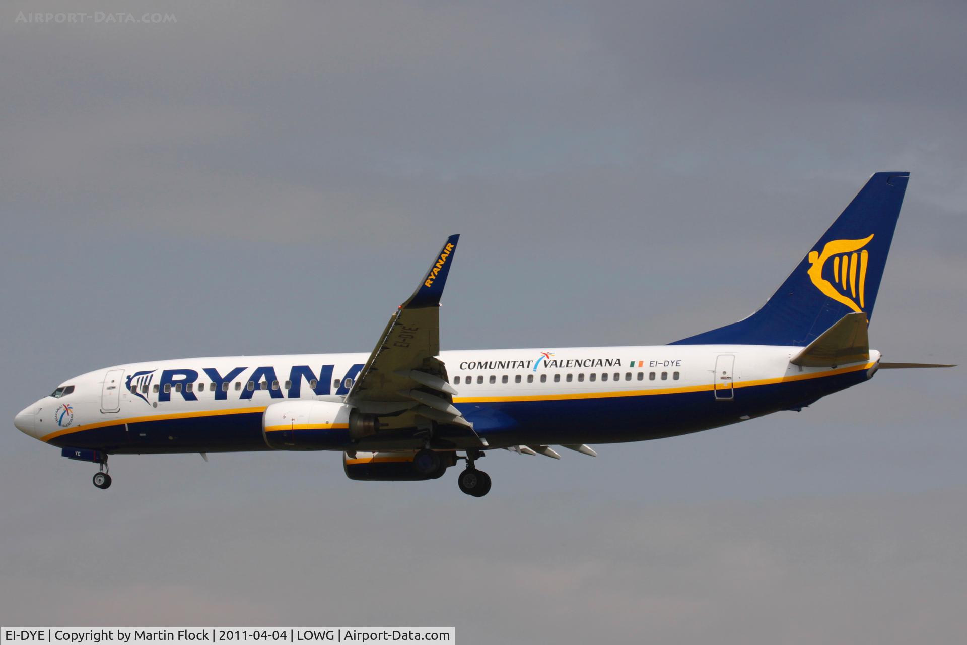 EI-DYE, 2008 Boeing 737-8AS C/N 36568, .