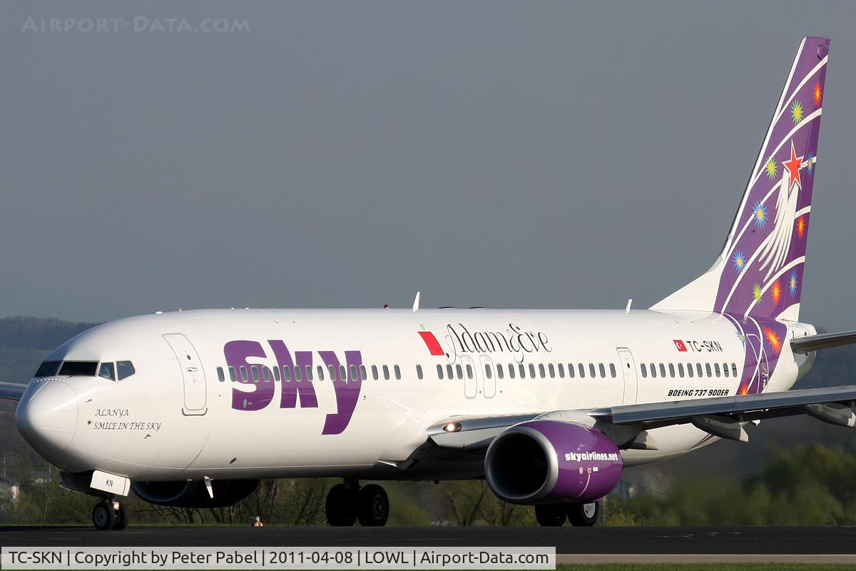 TC-SKN, 2009 Boeing 737-94X/ER C/N 36086, LNZ