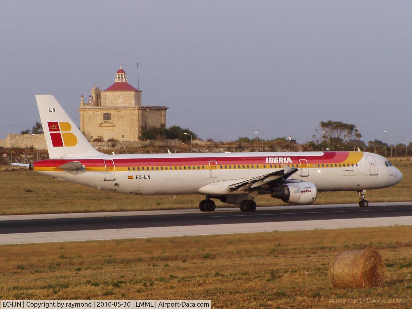 EC-IJN, 2002 Airbus A321-211 C/N 1836, A321 EC-IJN Iberia