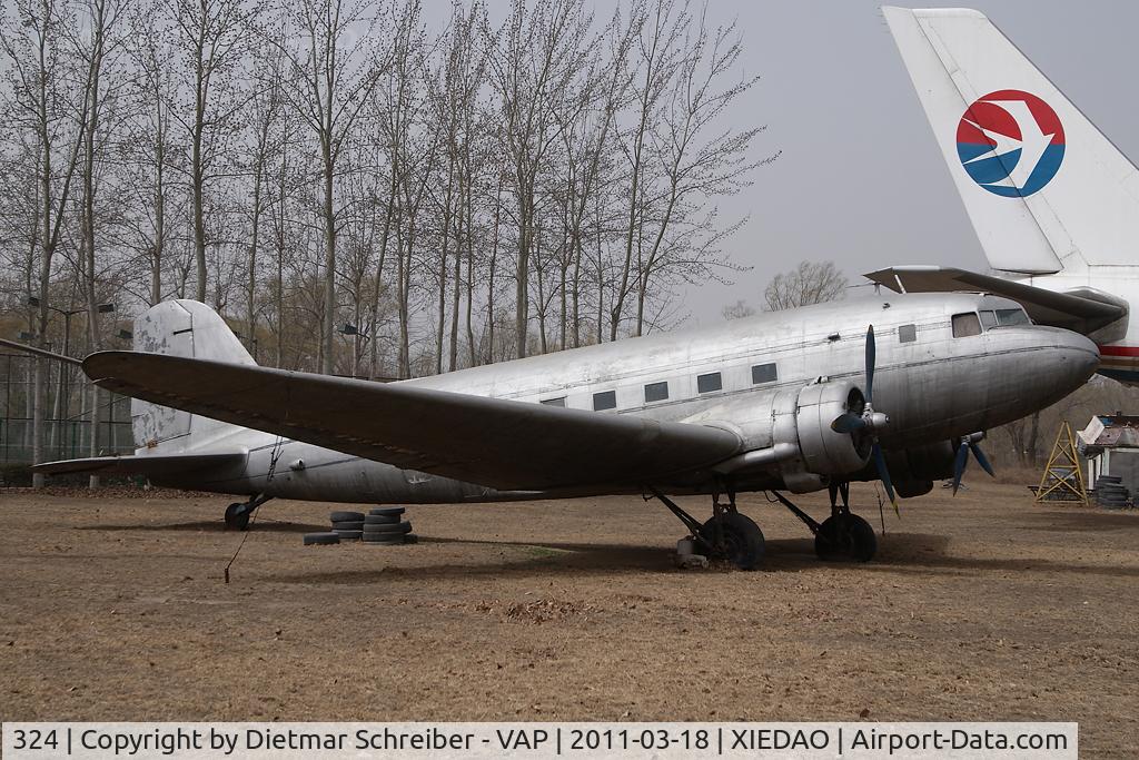 324, Lisunov Li-2 C/N Not found 324, Lisunov 2 (DC3) China Civil Aviation Museum