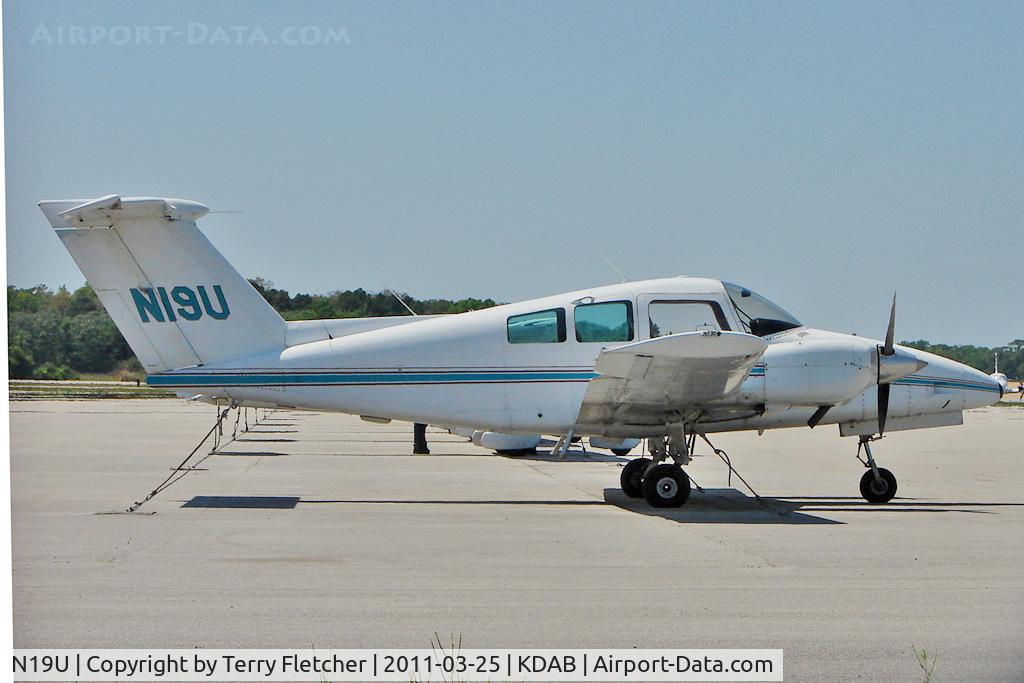 N19U, 1979 Beech 76 Duchess C/N ME-294, 1979 Beech 76, c/n: ME-294