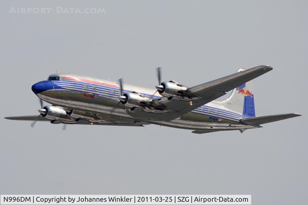 N996DM, 1958 Douglas DC-6B C/N 45563, Red Bull DC-68