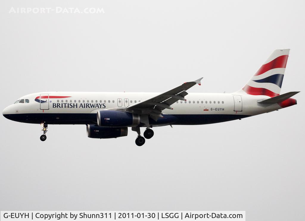 G-EUYH, 2010 Airbus A320-232 C/N 4265, Landing rwy 05
