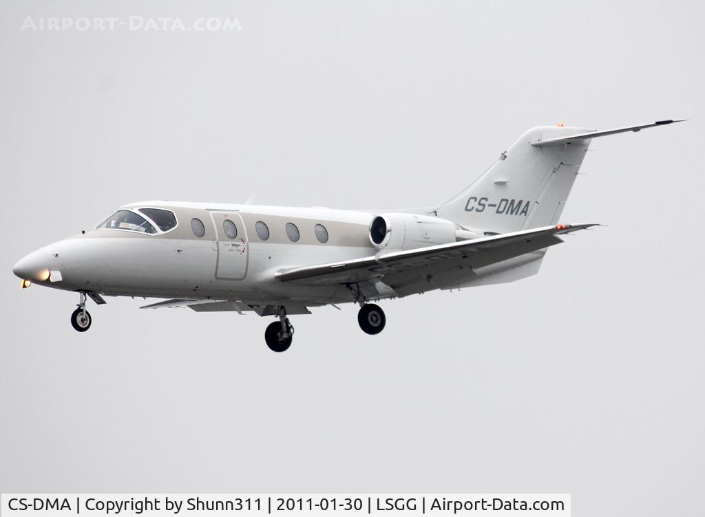CS-DMA, 2005 Hawker Beechcraft 400A Beechjet Beechjet C/N RK-401, Landing rwy 05