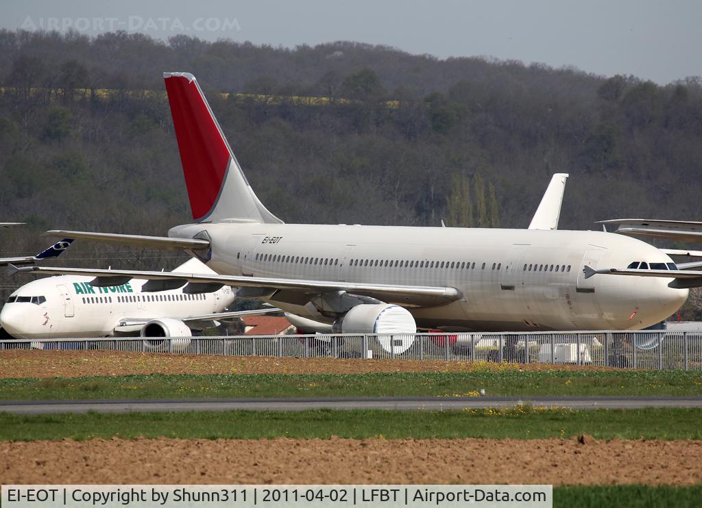 EI-EOT, 1994 Airbus A300B4-622R(F) C/N 740, Stored without titles...
