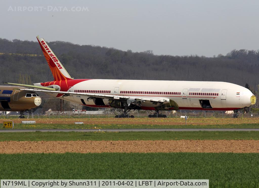 N719ML, 1994 Boeing 777-222 C/N 26917, Scrapping process engaged...