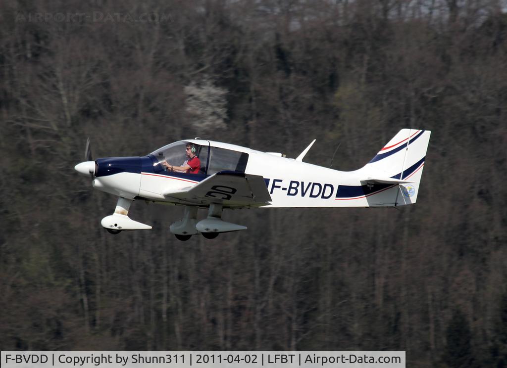 F-BVDD, Robin DR-400-108  Dauphin 2+2 C/N 930, Go around rwy 02