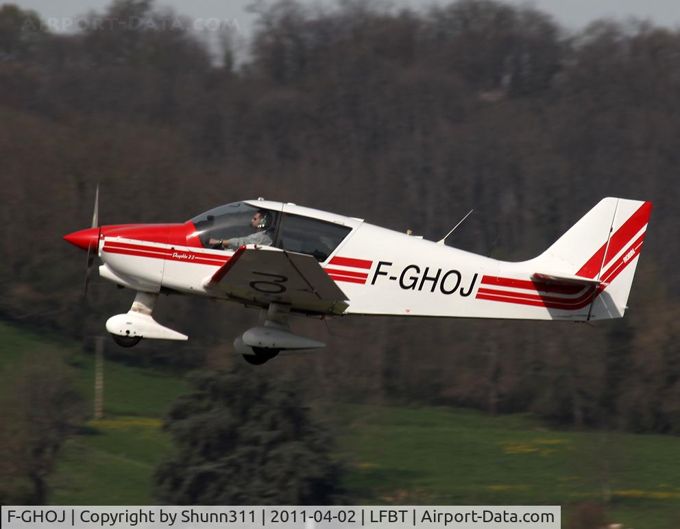 F-GHOJ, Robin DR-400-120 Dauphin 2+2 C/N 2319, Go around rwy 20