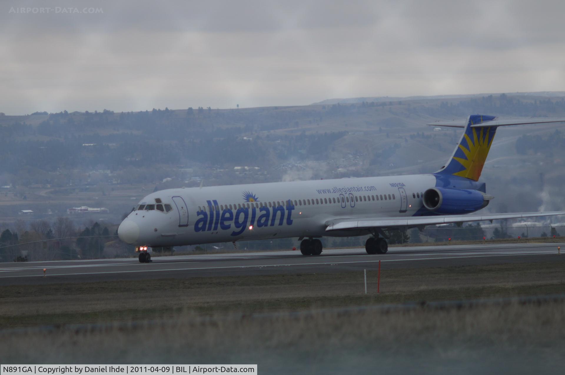 N891GA, 1986 McDonnell Douglas MD-83 (DC-9-83) C/N 49423, Allegiant Air DC-9