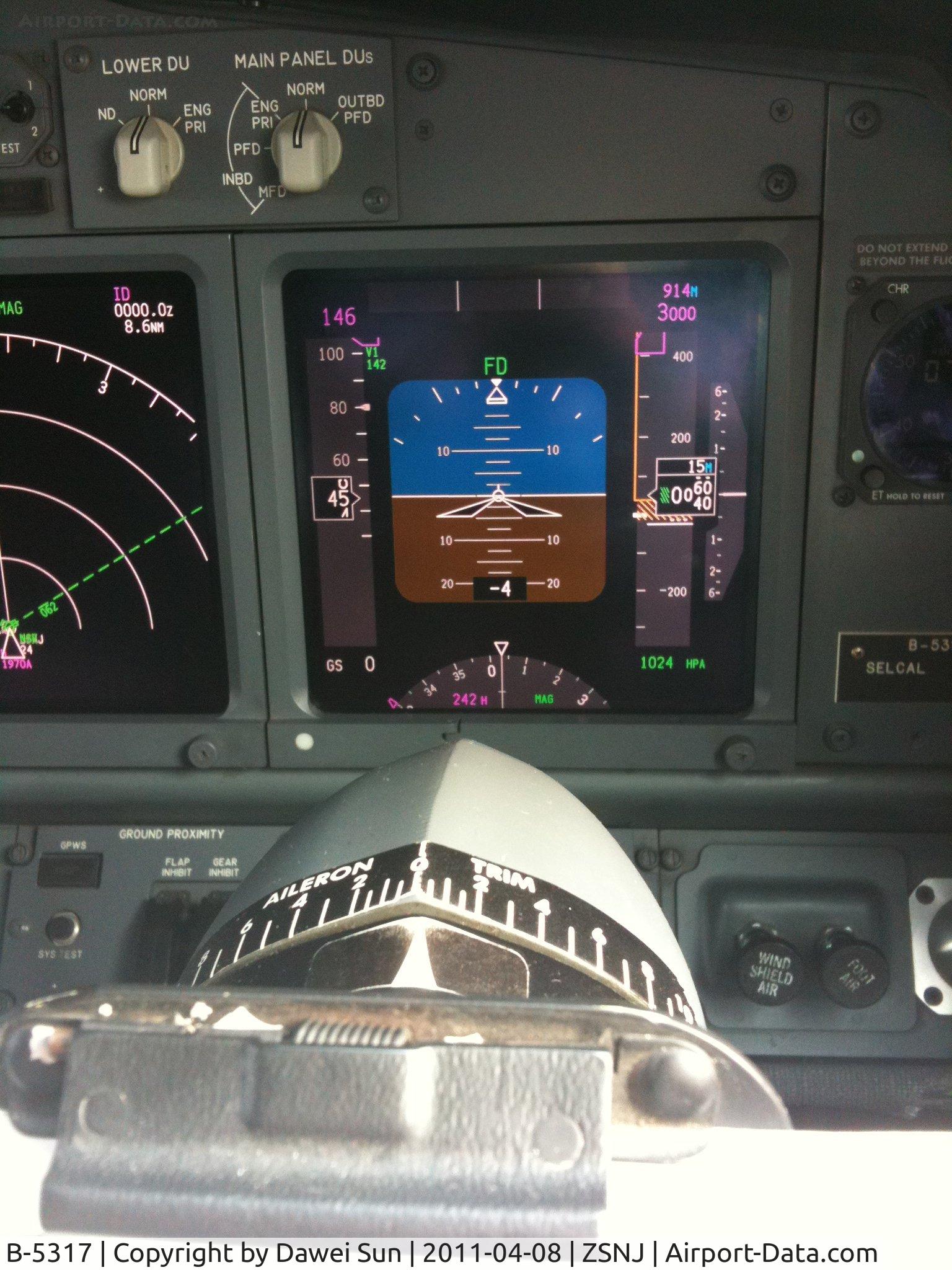 B-5317, 2006 Boeing 737-86N C/N 32686, 737