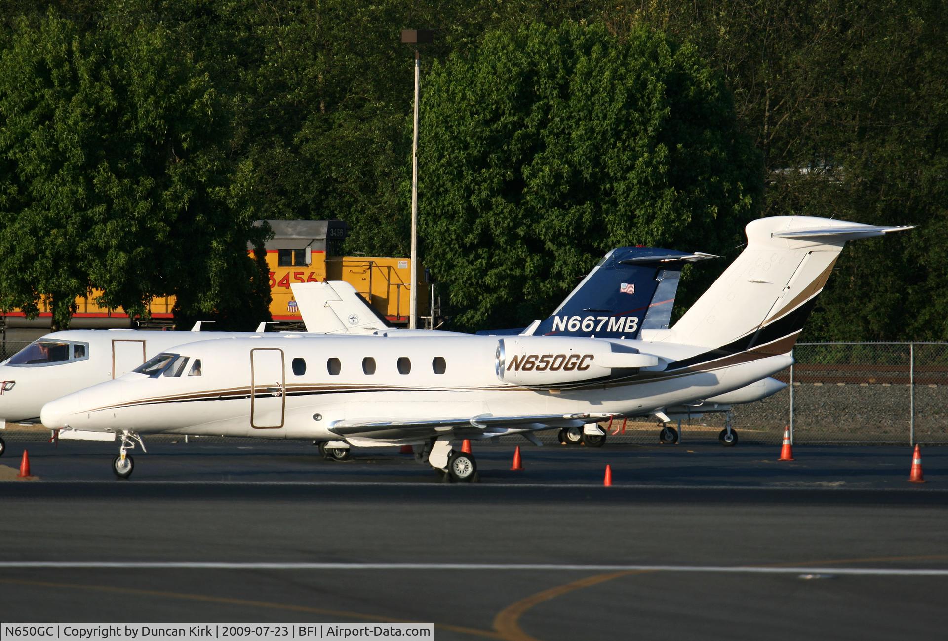 N650GC, 1992 Cessna 650 C/N 650-0215, Evening shot