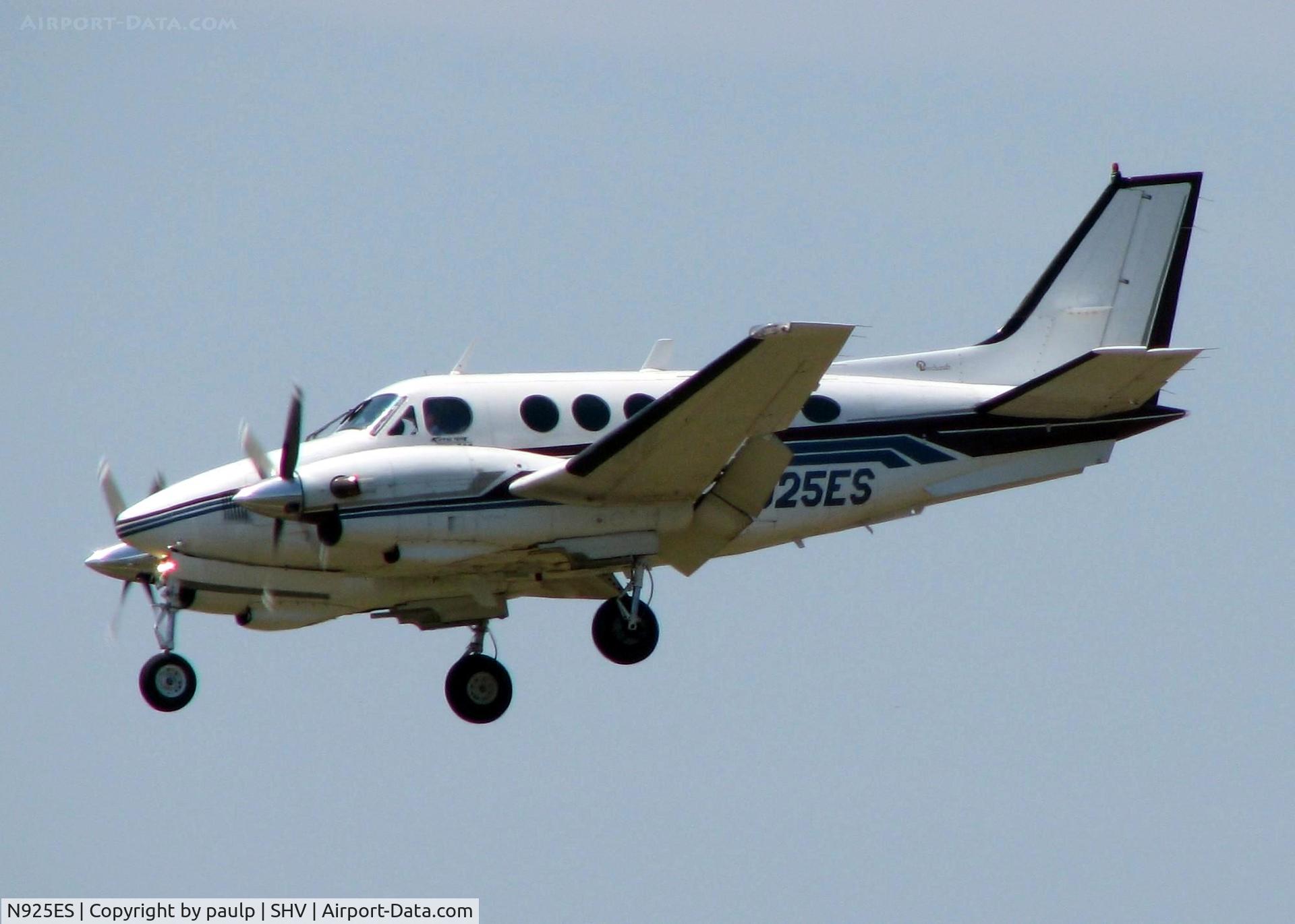 N925ES, 1980 Beech C90 King Air C/N LJ-906, Landing at Shreveport Regional.