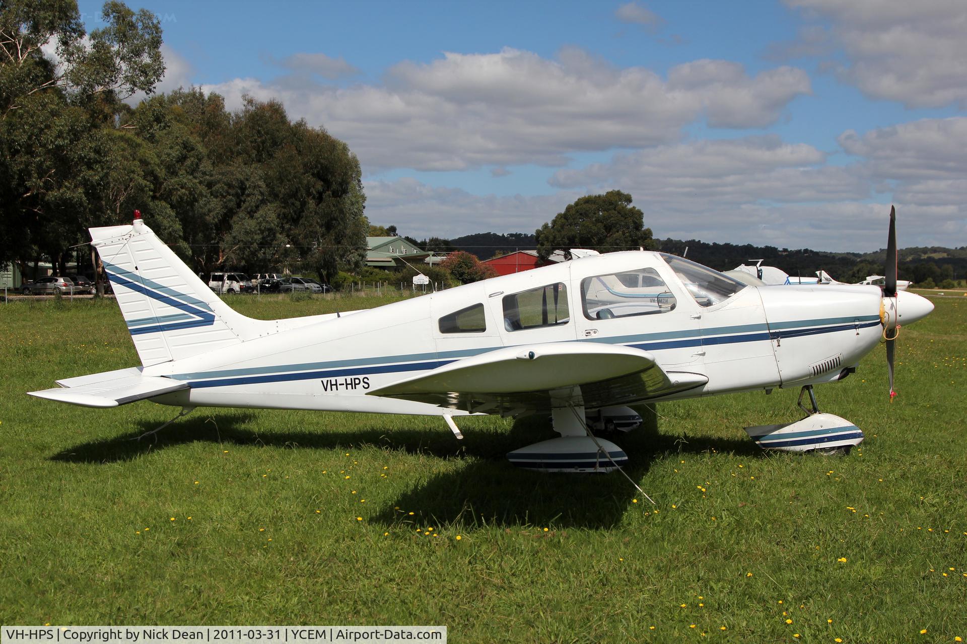 VH-HPS, 1974 Piper PA-28-180 C/N 28-7405110, YCEM