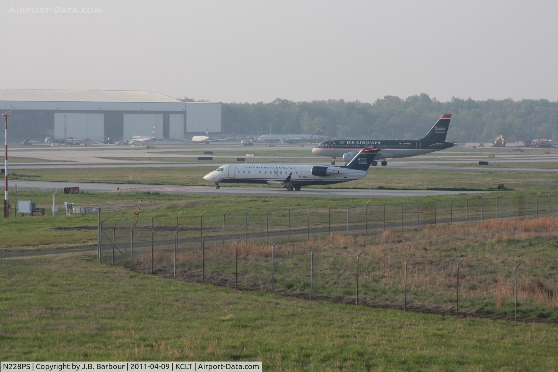 N228PS, 2004 Bombardier CRJ-200ER (CL-600-2B19) C/N 7897, Heavy dewpoint today
