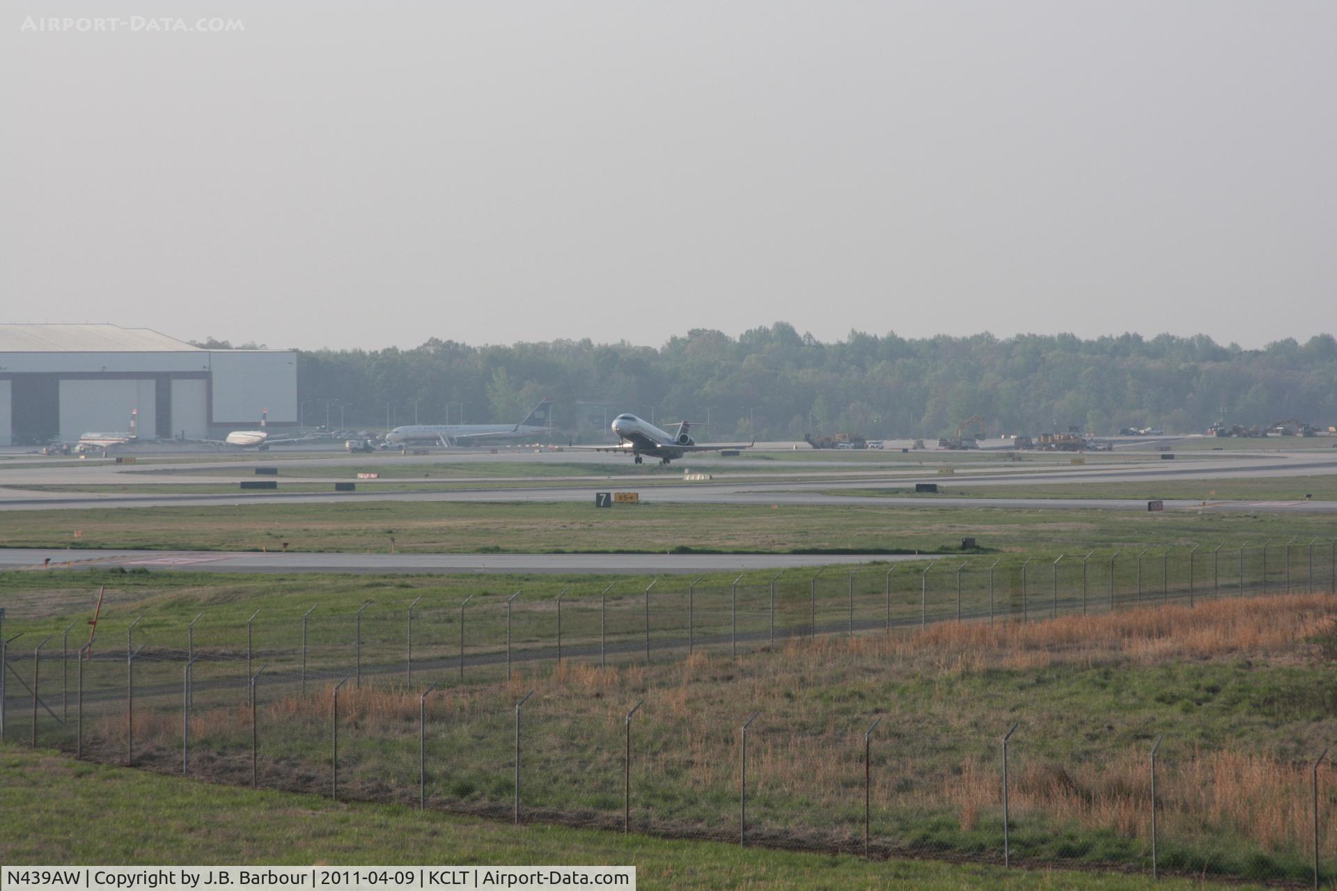 N439AW, 2003 Bombardier CRJ-200LR (CL-600-2B19) C/N 7753, Heavy dewpoint today