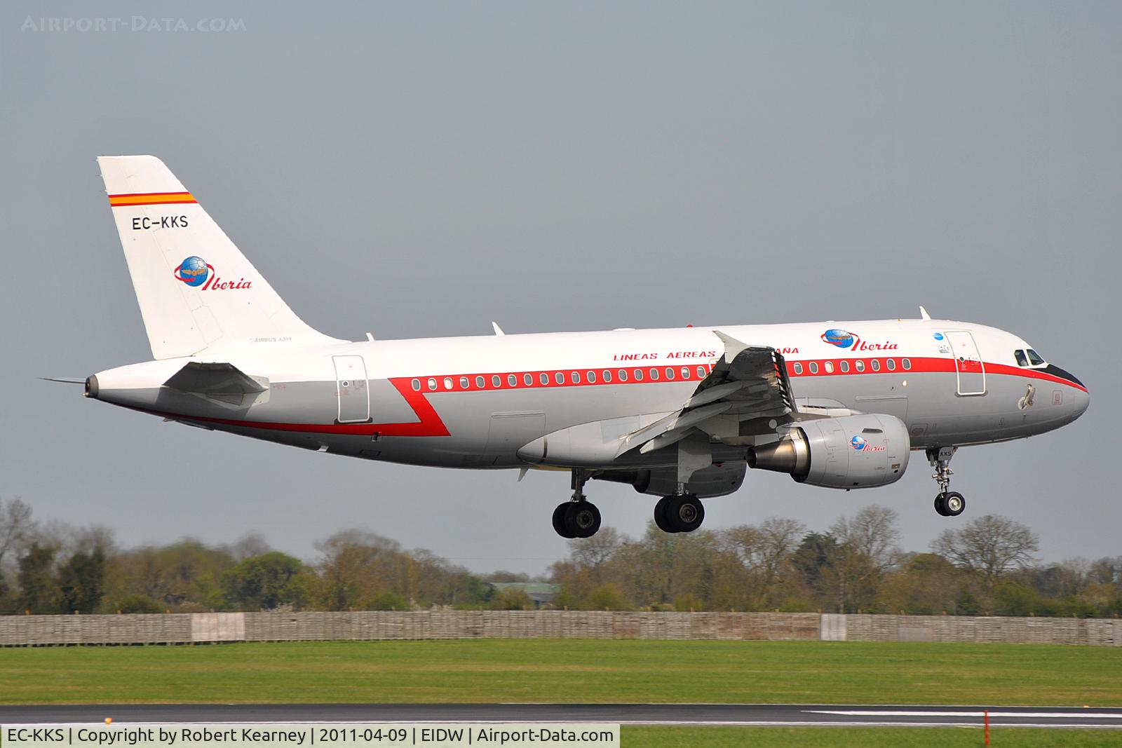 EC-KKS, 2007 Airbus A319-111 C/N 3320, Nice surprise visitor on a quiet day