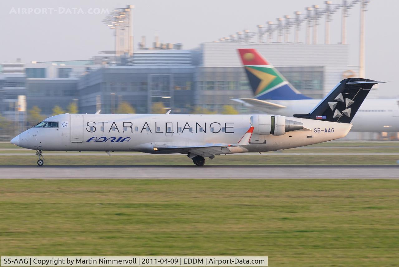 S5-AAG, 2000 Canadair CRJ-200LR (CL-600-2B19) C/N 7384, Adria Airways