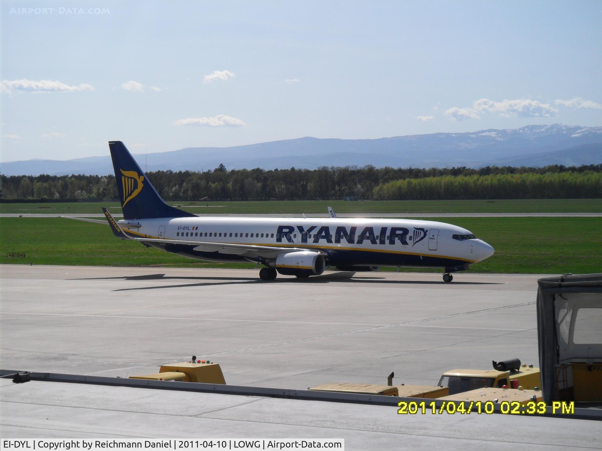 EI-DYL, 2008 Boeing 737-8AS C/N 36574, Just arrived from London Stansted.