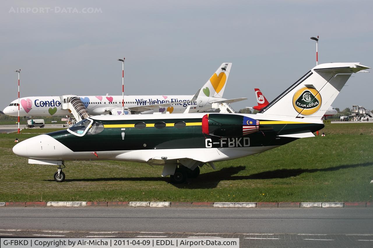 G-FBKD, 2010 Cessna 510 Citation Mustang Citation Mustang C/N 510-0346, Blink Ltd, Logo Lotus Team