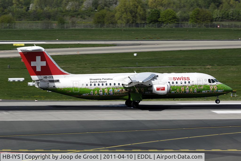 HB-IYS, 2001 British Aerospace Avro 146-RJ100 C/N E3381, 'Shopping Paradise Zürich Airport'