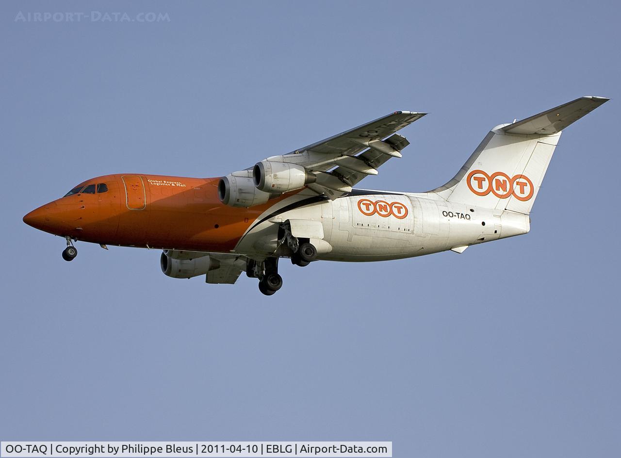 OO-TAQ, 1986 British Aerospace BAe.146-200QT Quiet Trader C/N E2078, Light freighter on short final rwy 05R.