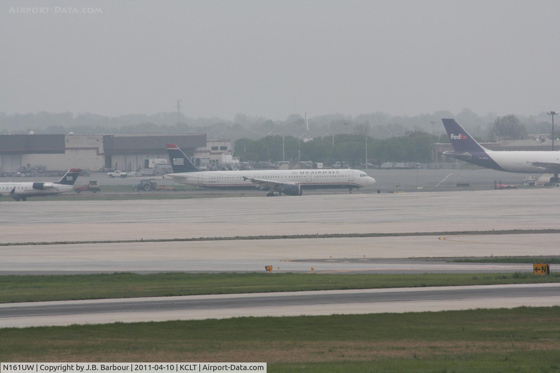 N161UW, 2001 Airbus A321-211 C/N 1403, Cloud cover was less than 1000 AGL
