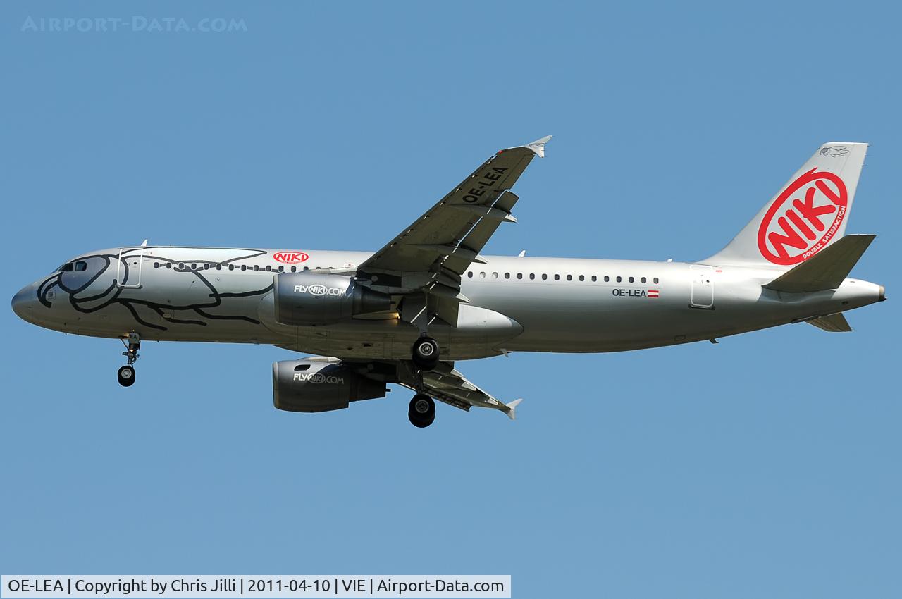 OE-LEA, 2005 Airbus A320-214 C/N 2529, NIKI