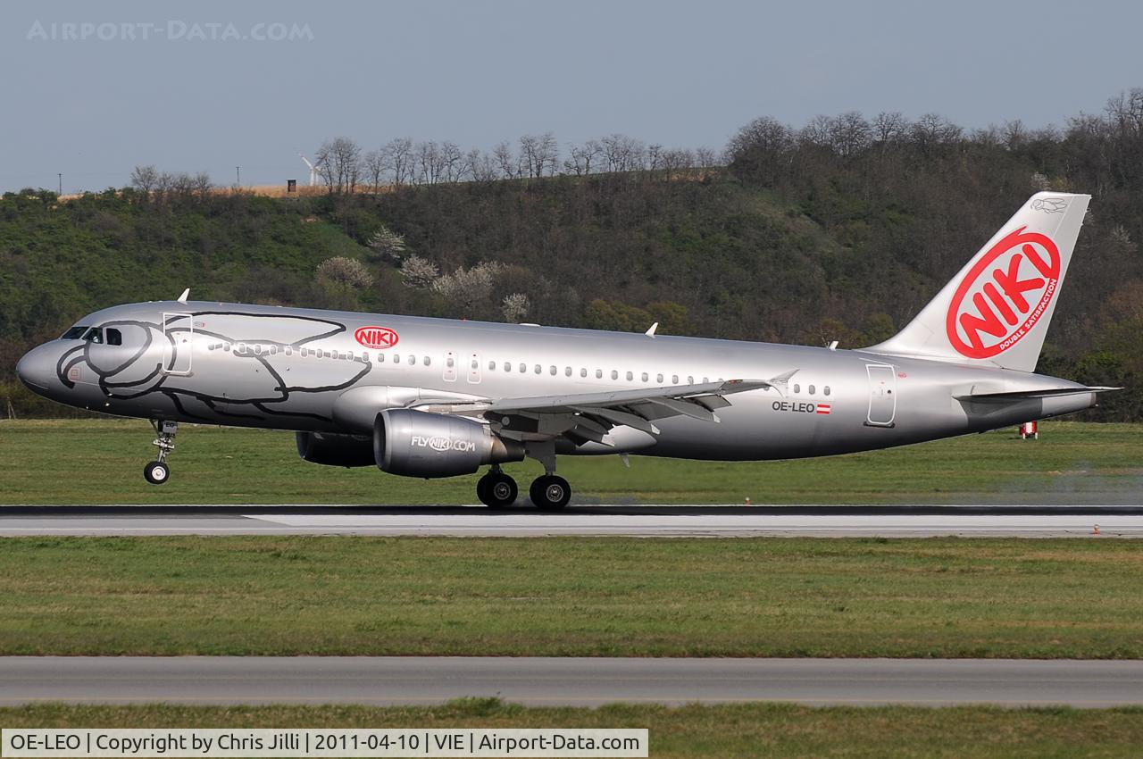 OE-LEO, 2006 Airbus A320-214 C/N 2668, NIKI