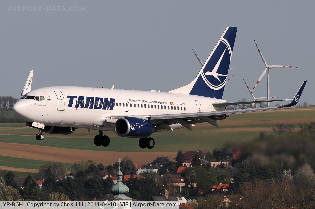 YR-BGH, 2003 Boeing 737-78J C/N 28438, TAROM