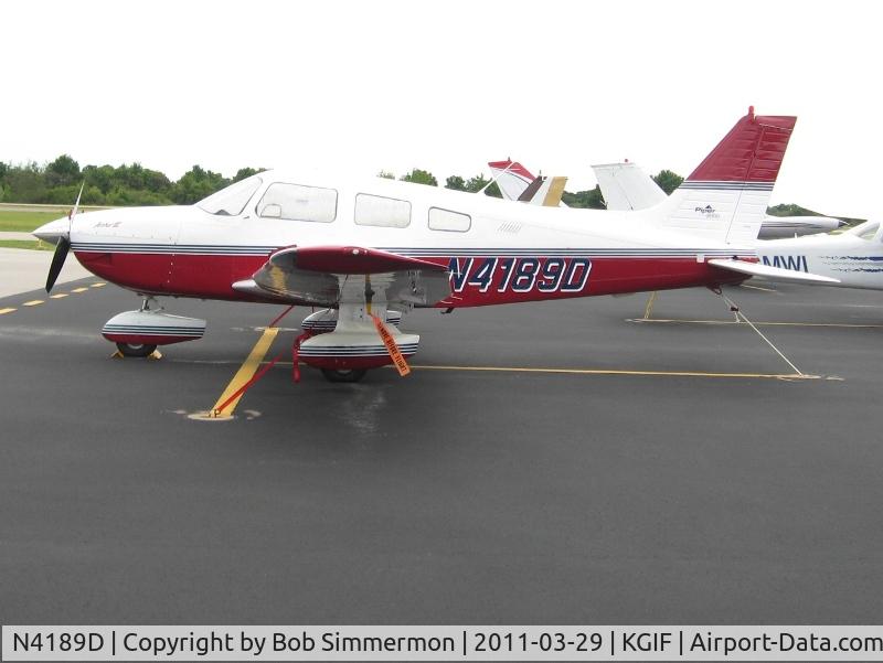 N4189D, 2000 Piper PA-28-181 C/N 2843377, On the ramp at Winter Haven, FL