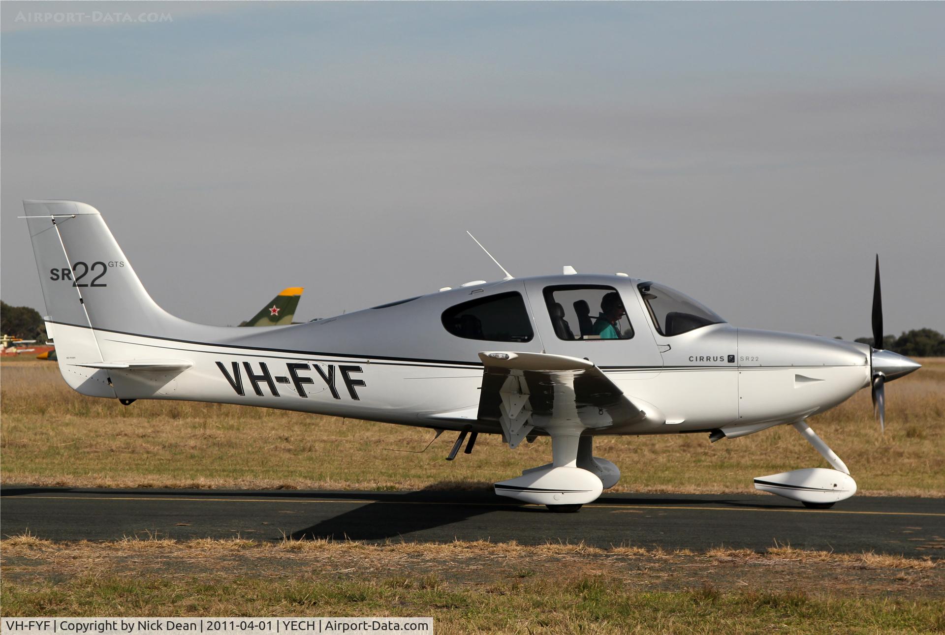 VH-FYF, Cirrus SR22 GTS C/N 3515, YECH AAAA National fly in 2011