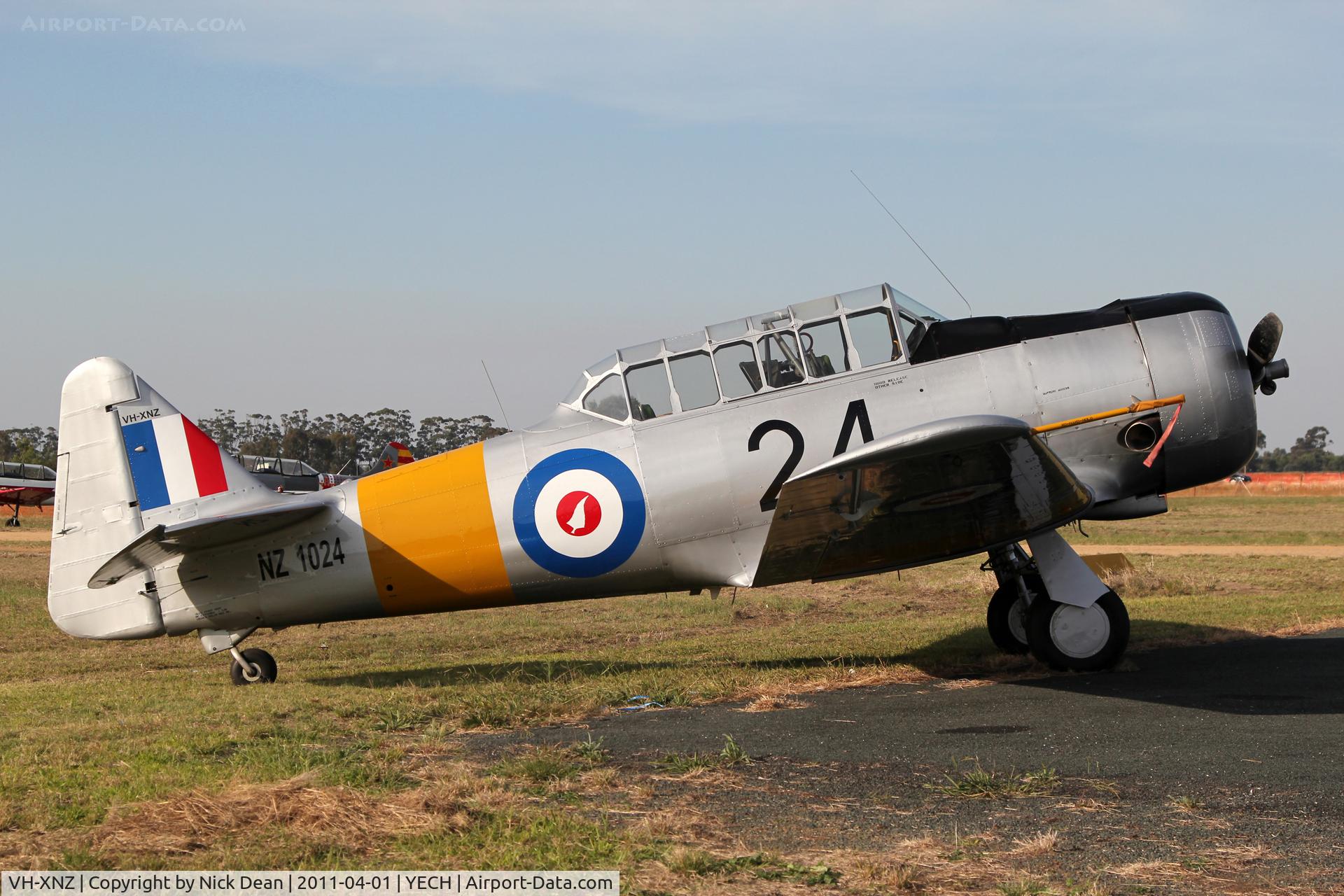VH-XNZ, 1943 North American AT-6D Harvard III C/N 88-13188 (41-33396), YECH AAAA National fly in 2011