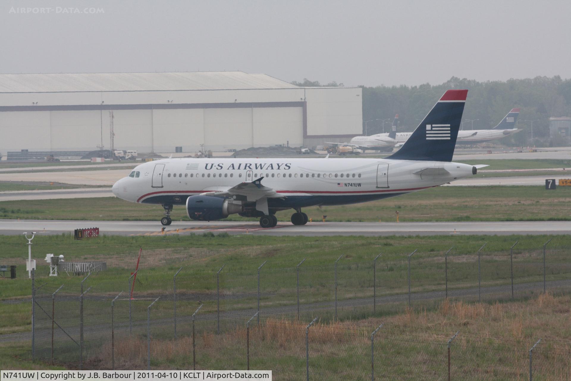 N741UW, 2000 Airbus A319-112 C/N 1269, Cloud cover less than 1000 AGL