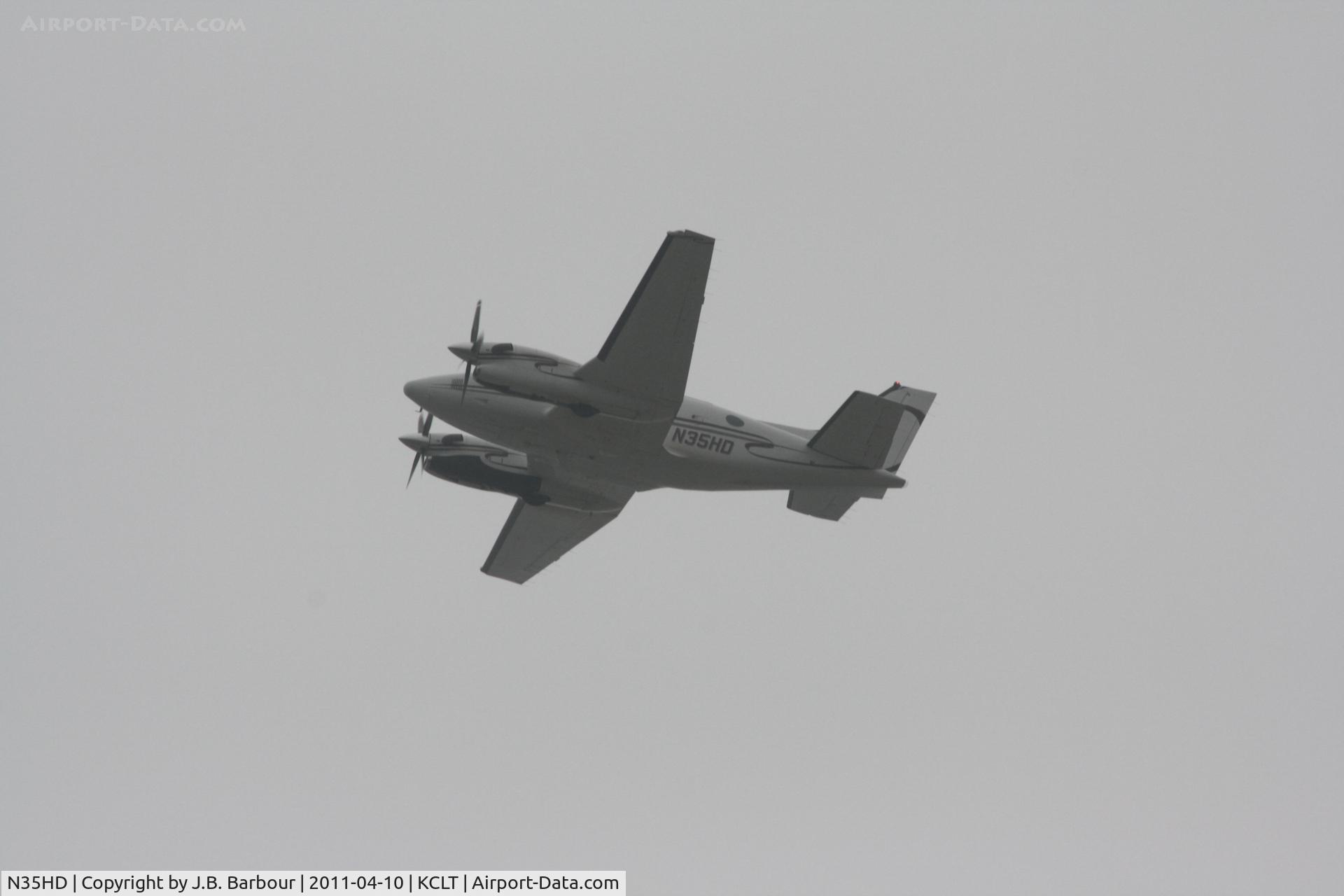 N35HD, Raytheon Aircraft Company C90A C/N LJ-1731, Cloud cover less than 1000 AGL