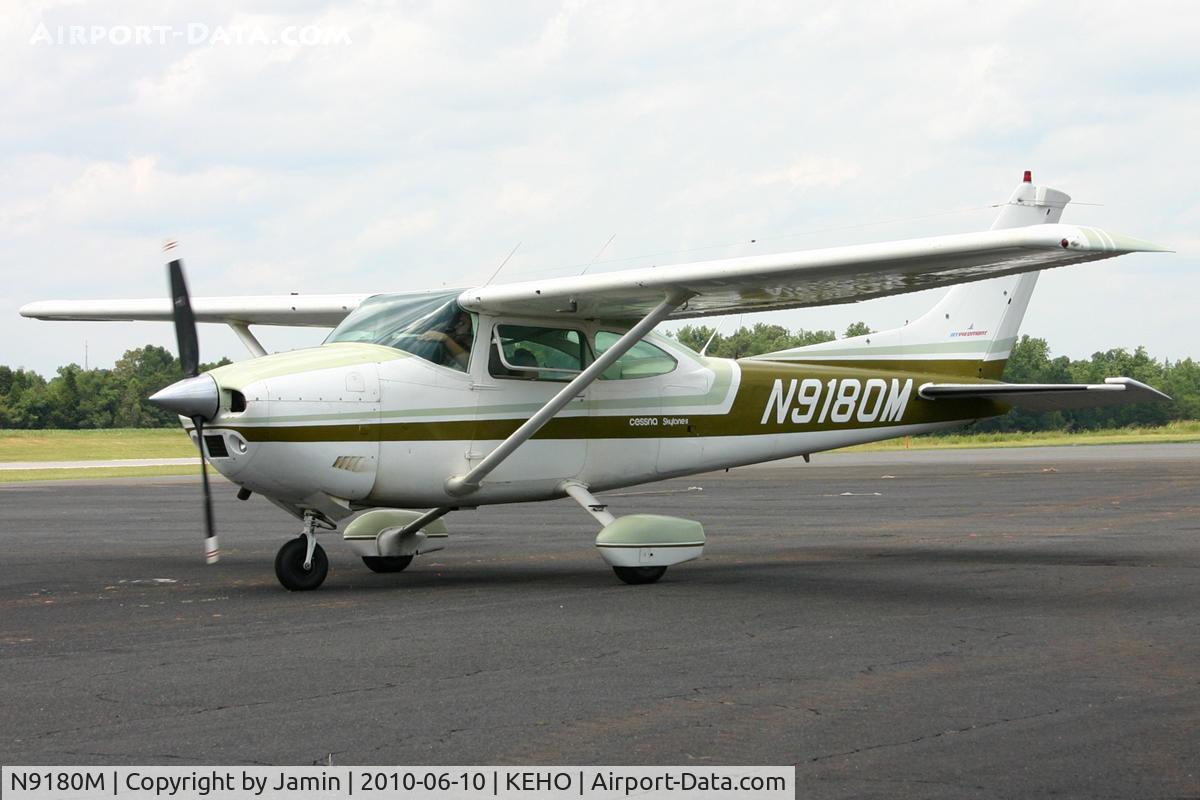 N9180M, 1976 Cessna 182P Skylane C/N 18264725, Sporting what I would call a 