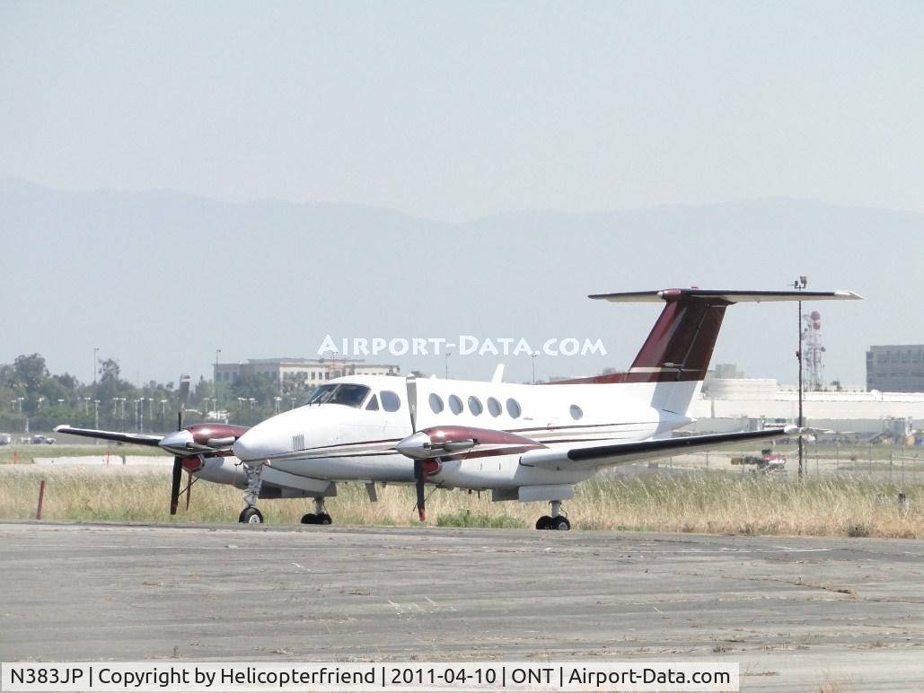 N383JP, 1980 Beech 200 Super King Air C/N BB-615, Parked in the grassy area