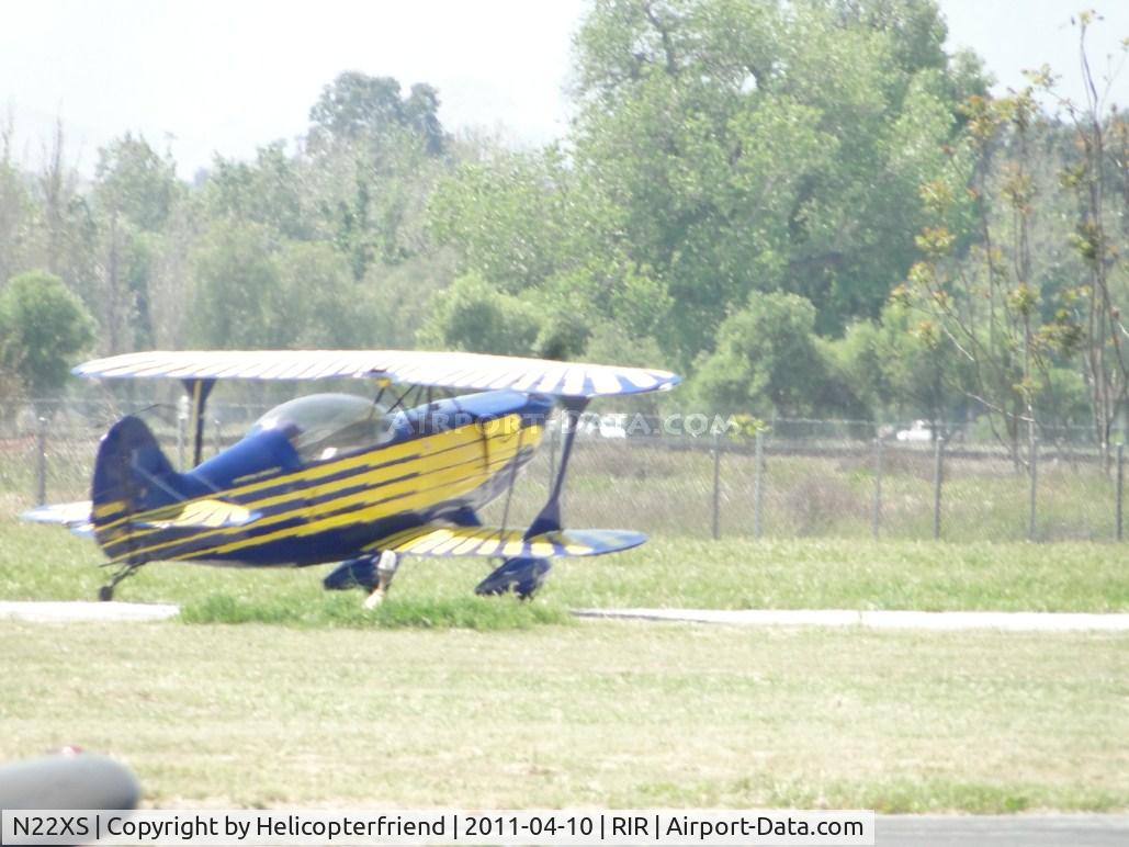 N22XS, 1998 Christen Eagle II C/N CM-001, Rolling out after landing and preparing to taxi back to the hanger