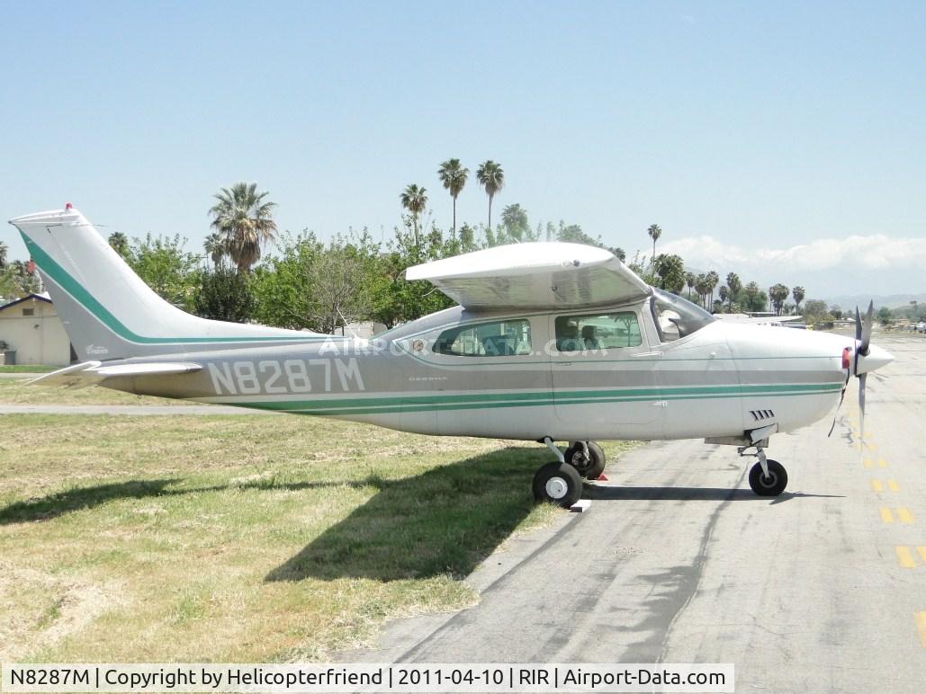 N8287M, 1970 Cessna 210K Centurion C/N 21059287, Parked on the northside of the taxiway