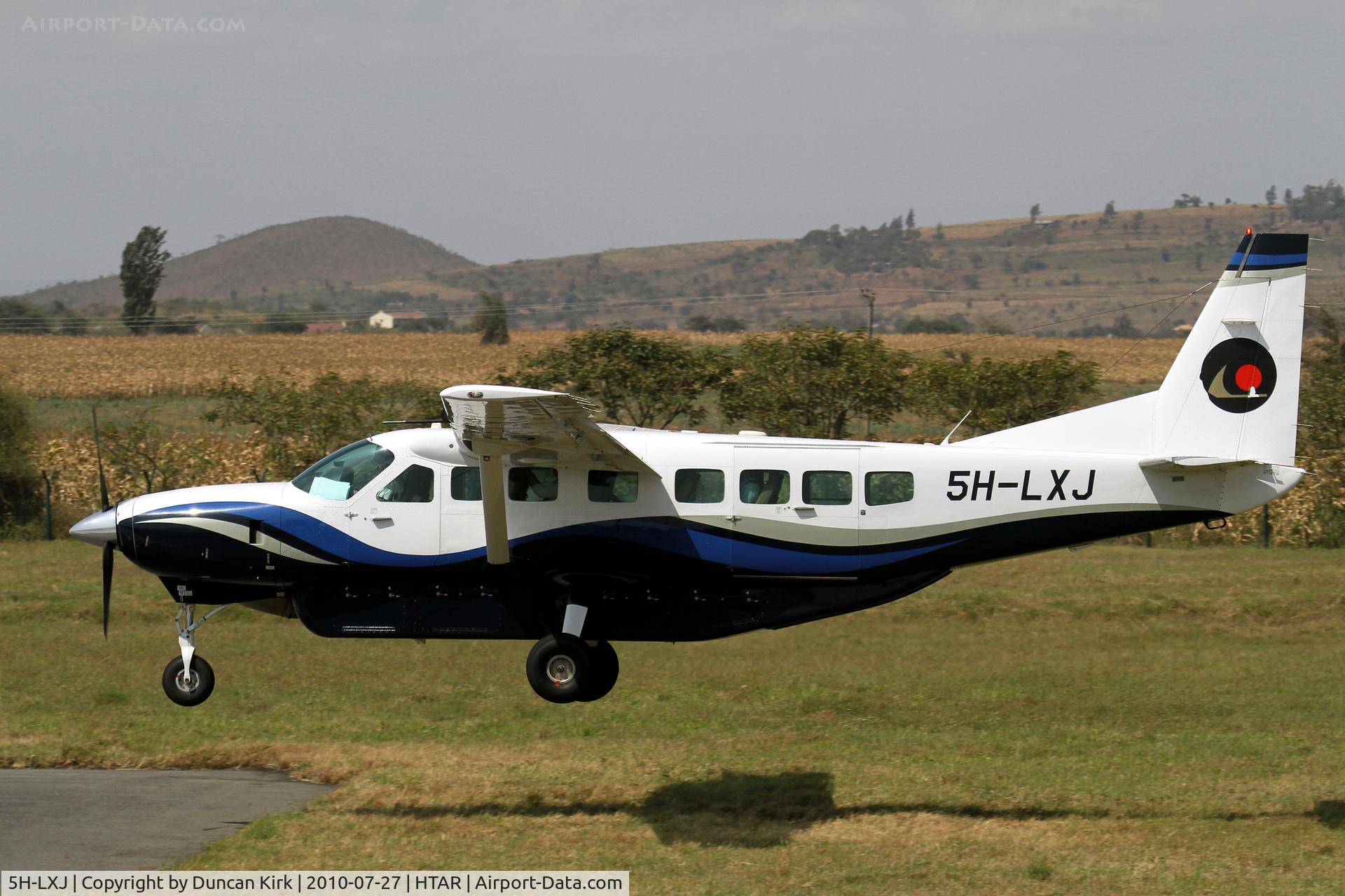 5H-LXJ, 2006 Cessna 208B Grand Caravan C/N 208B1230, Cessna 208B c/n 208B-1230