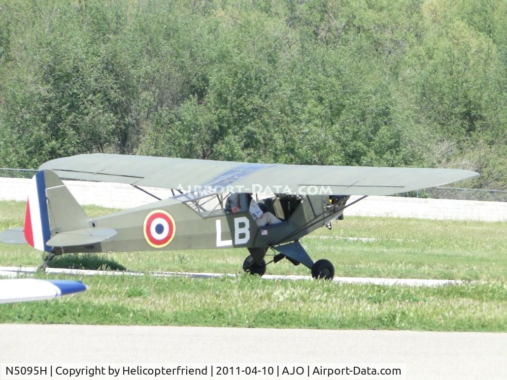 N5095H, 1949 Piper PA-11 Cub Special C/N 11-991, Approaching the taxiway