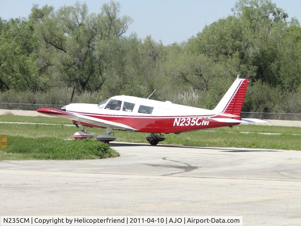 N235CM, Piper PA-32-260 Cherokee Six C/N 32-786, On the taxiway enroute back to the hanger