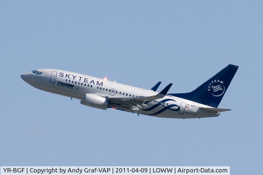 YR-BGF, 2001 Boeing 737-78J C/N 28440, Tarom 737-700