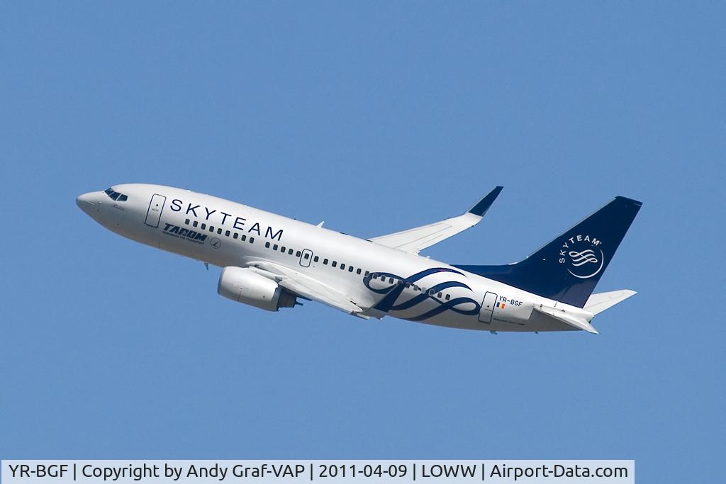 YR-BGF, 2001 Boeing 737-78J C/N 28440, Tarom 737-700